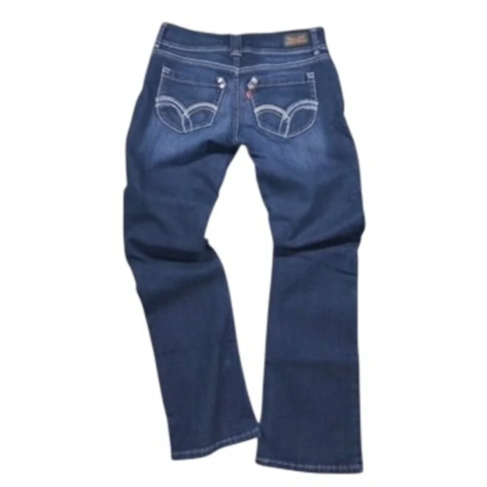 Levis levis 524
